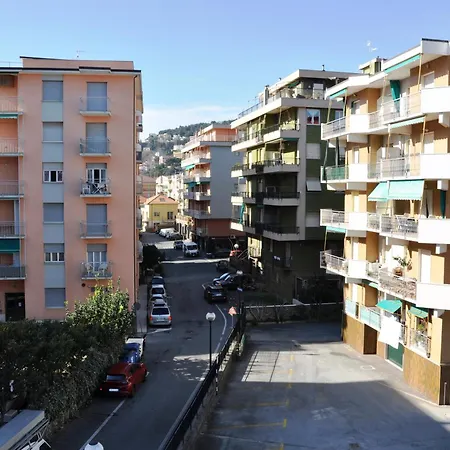Via Battisti 231 6 Apartamento Pietra Ligure Exterior foto