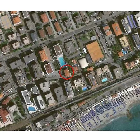 Via Battisti 231 6 Apartamento Pietra Ligure Exterior foto